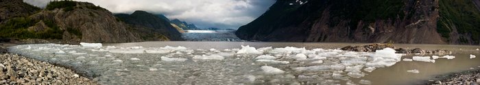A panoramic image of ice that fell off the snout of Grewinck after a calving event.