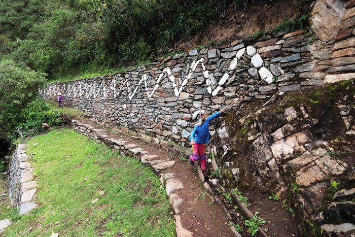 Katmai examines unusual Inca stone-work.