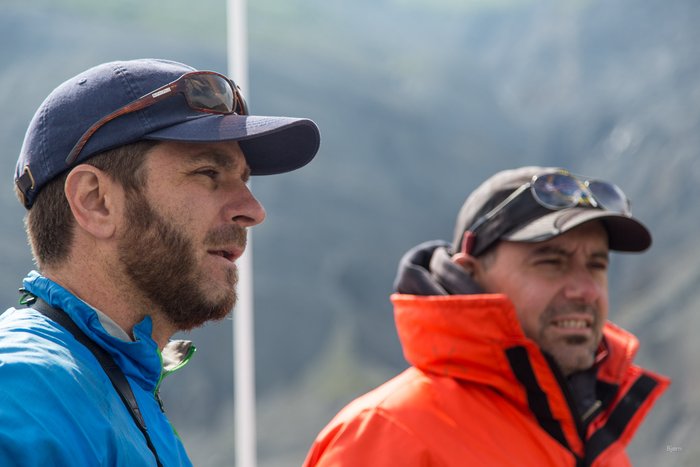 Dr. Dan Shugar and Dr. Jeremy Venditti were two PHD researchers on the third Icy Bay expedition - summer 2016. Their aim was to survey and map the shallow water in Taan Fjord with a remote control boat, which was equipped with multibeam echo sounder technology. This small RC craft allowed the researchers to map in very shallow water. 