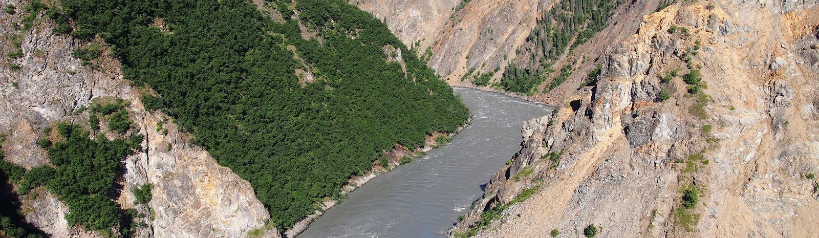 Earthquakes and the Susitna-Watana Hydroelectric Project